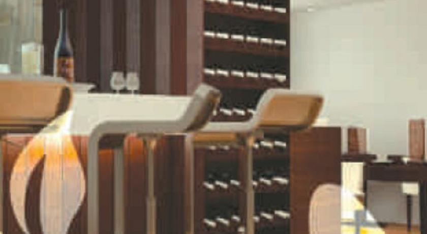 Corporate Regency Hotel New Delhi Bagian luar foto