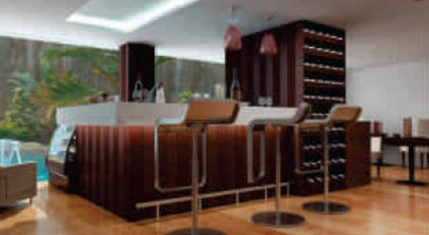 Corporate Regency Hotel New Delhi Bagian luar foto