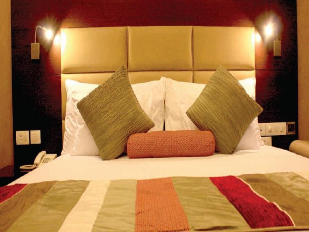 Corporate Regency Hotel New Delhi Ruang foto