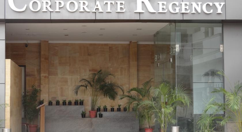 Corporate Regency Hotel New Delhi Bagian luar foto